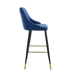 Vivenla Lot De 2 Tabourets De Bar Design Capitonné à L'arrière Revêtement ... -Magasin Joss & Main lot de 2 tabourets de bar design capitonne a larriere revetement en velours bleu avec pietement en acier noir et dore collection hunter l 50 x p 50 x h 110 cm 13091584 35559638 1140x1140